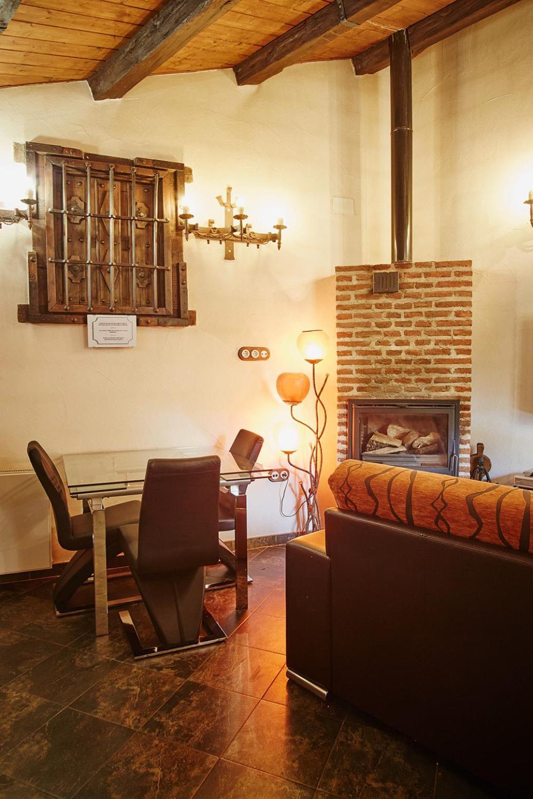 Casa De Cucu Navaluenga Villa Ávila Exteriör bild