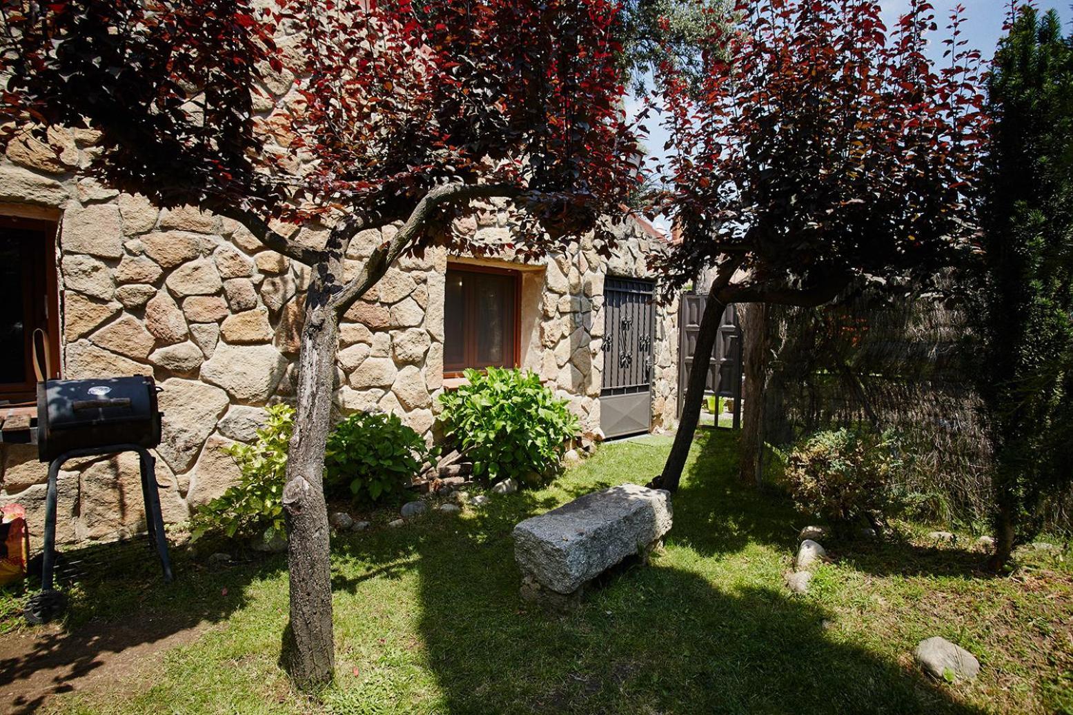 Casa De Cucu Navaluenga Villa Ávila Exteriör bild