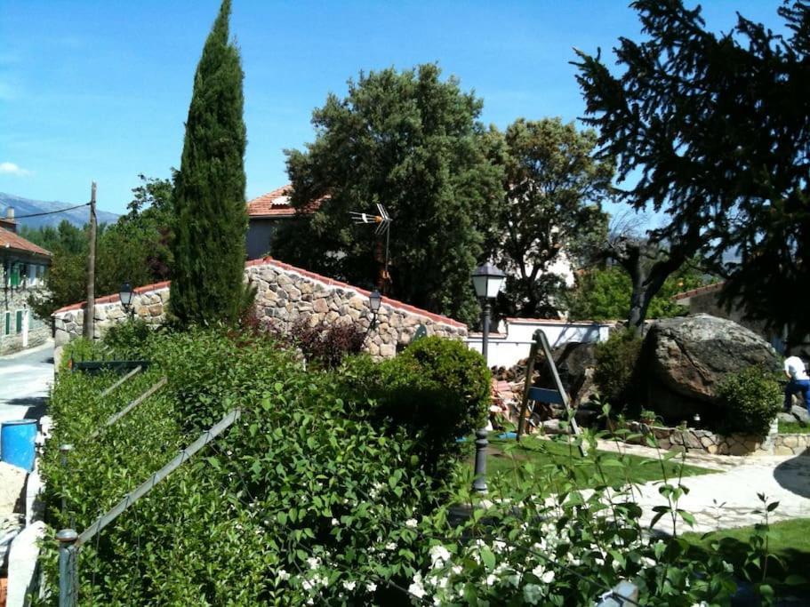 Casa De Cucu Navaluenga Villa Ávila Exteriör bild