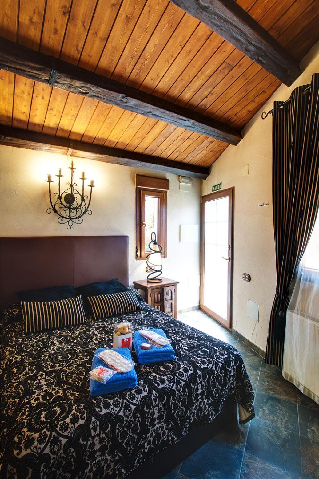 Casa De Cucu Navaluenga Villa Ávila Exteriör bild